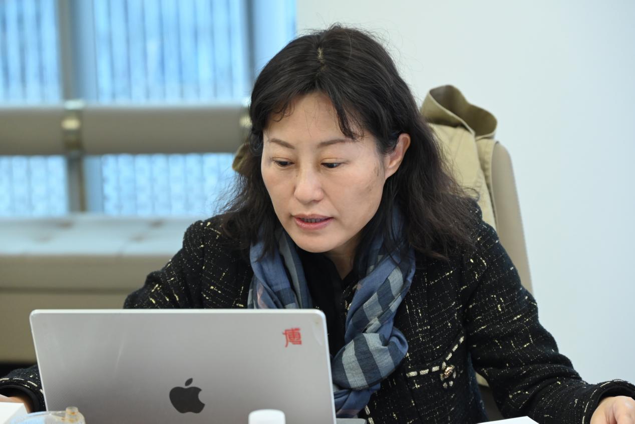 dbc2ccc7652a9fbab9f70cb43711d373