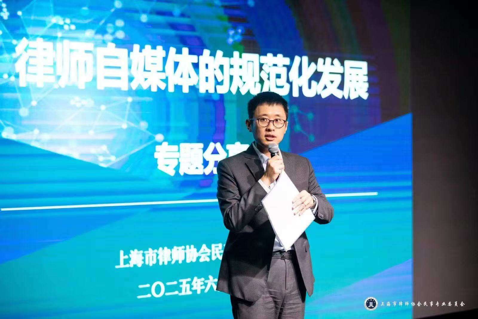 网站
AI 生成的内容可能不正确。