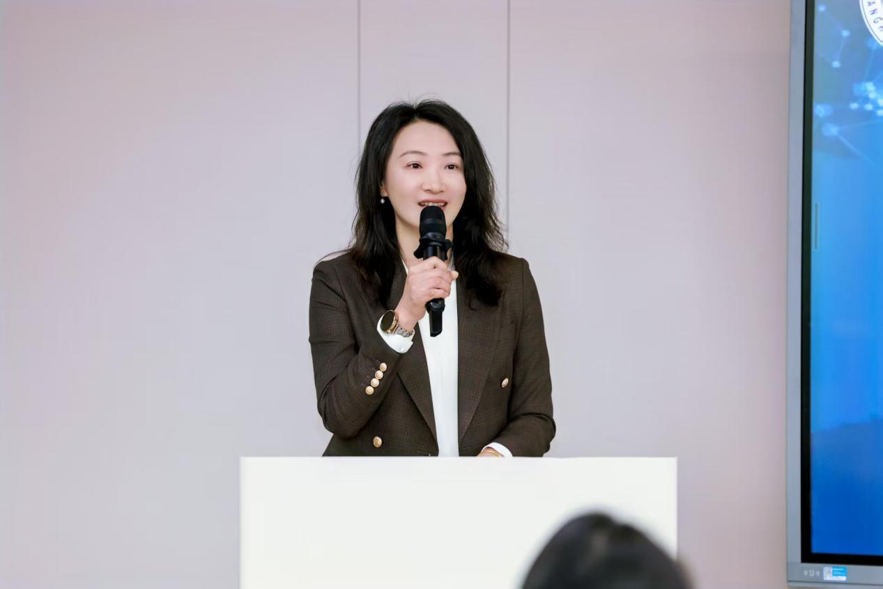 a4b028d9cdee10180cb4fd599a3674e3